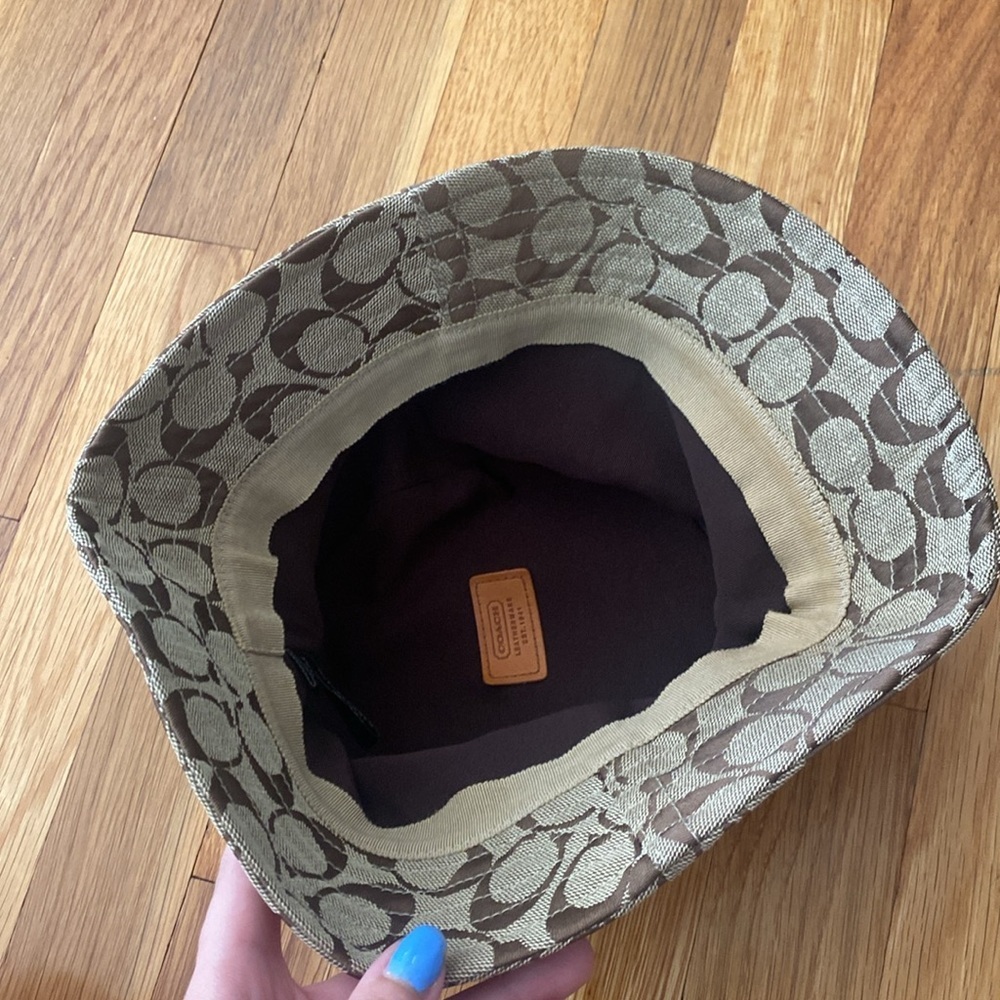 Coach Women’s Tan Logo Bucket Hat OS - Picture 8 of 8